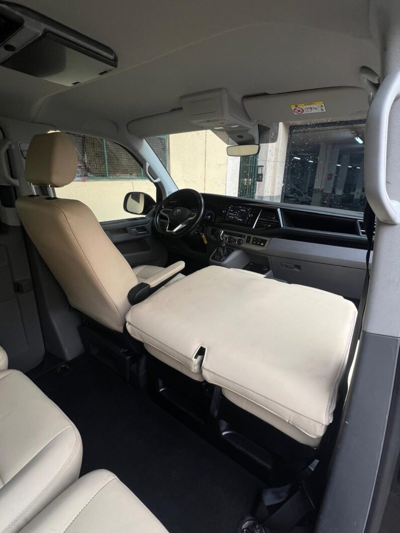 VOLKSWAGEN Caravelle Premium Corta 2.0 TDI BMT DSG 4Motion