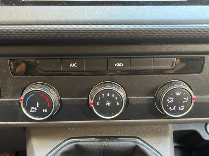 VOLKSWAGEN Transporter Furgon Largo TA 2.0 TDI BMT