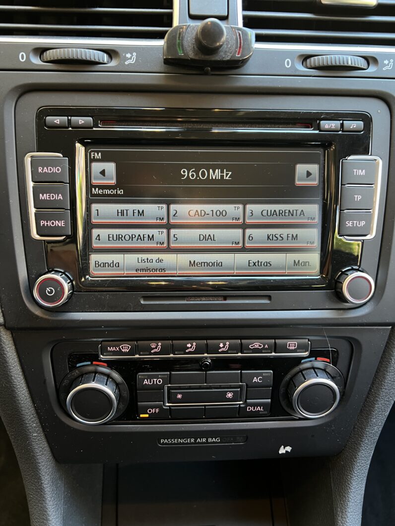 VOLKSWAGEN Golf Variant 1.6 TDI DPF Sport