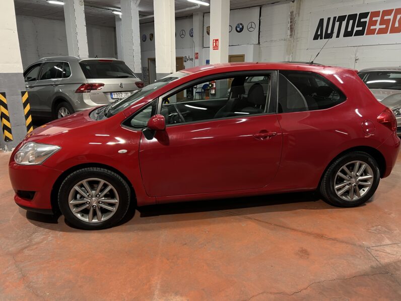 TOYOTA Auris 1.3 VVTi Dual Auris