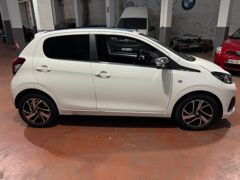 PEUGEOT 108 Collection VTi CABRIO