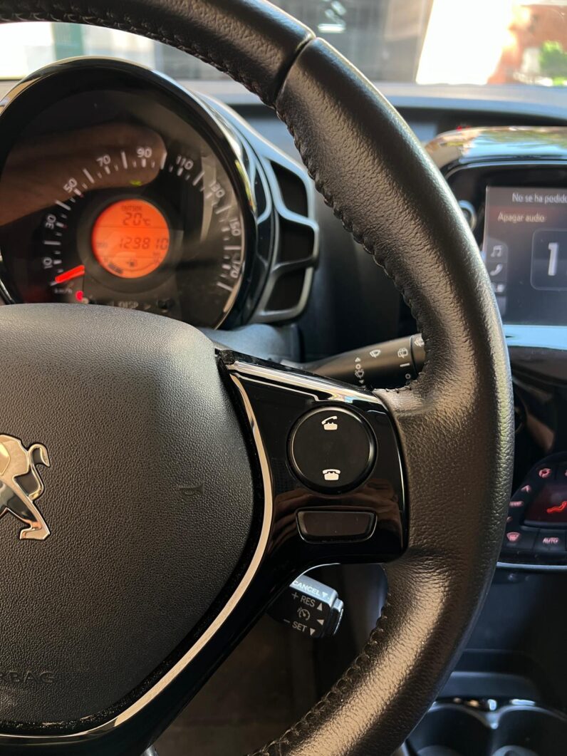 PEUGEOT 108 Collection VTi CABRIO