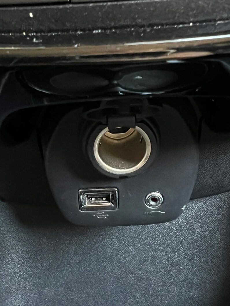 PEUGEOT 108 Collection VTi CABRIO
