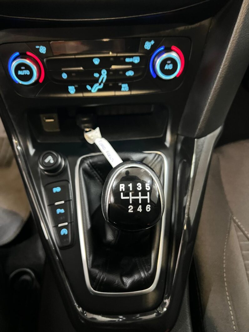 FORD Focus 1.0 Ecoboost ASS Titanium