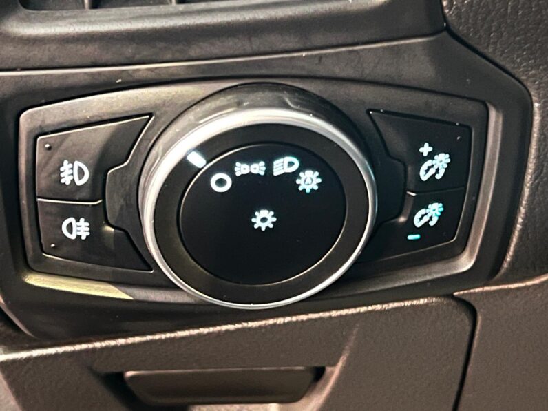 FORD Focus 1.0 Ecoboost ASS Titanium