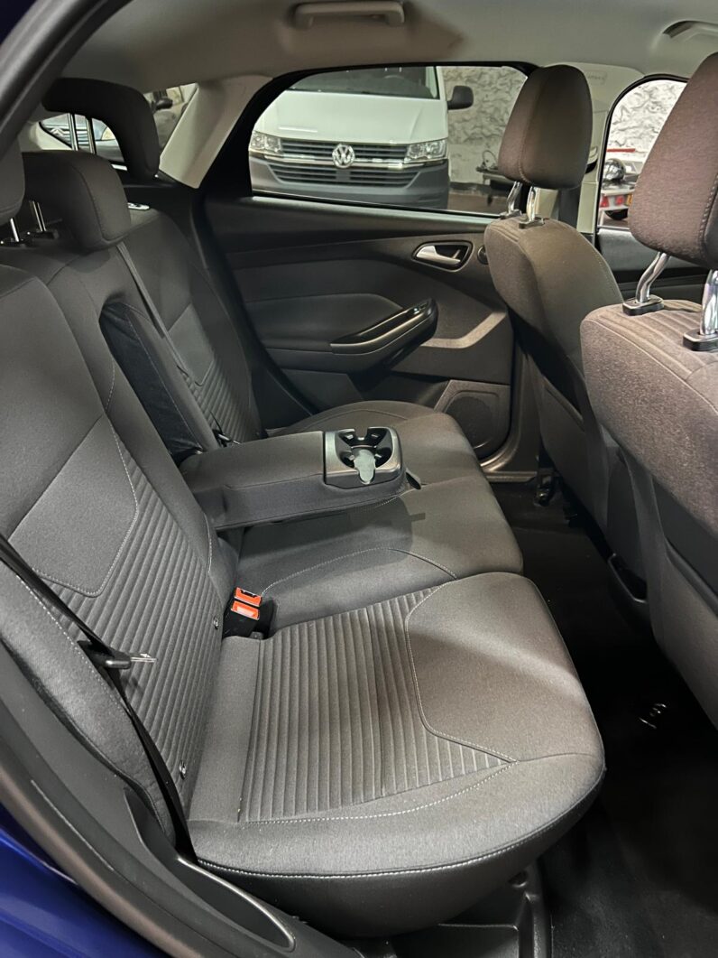 FORD Focus 1.0 Ecoboost ASS Titanium