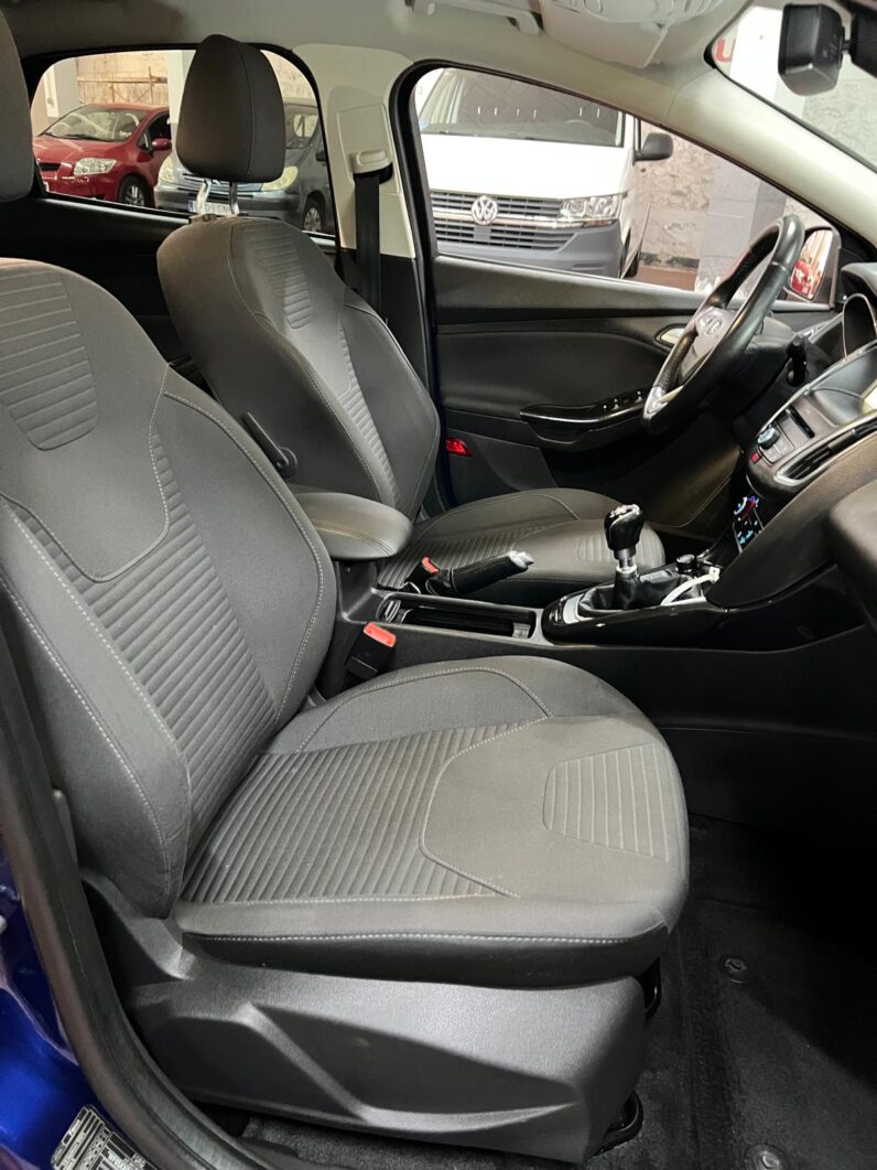 FORD Focus 1.0 Ecoboost ASS Titanium