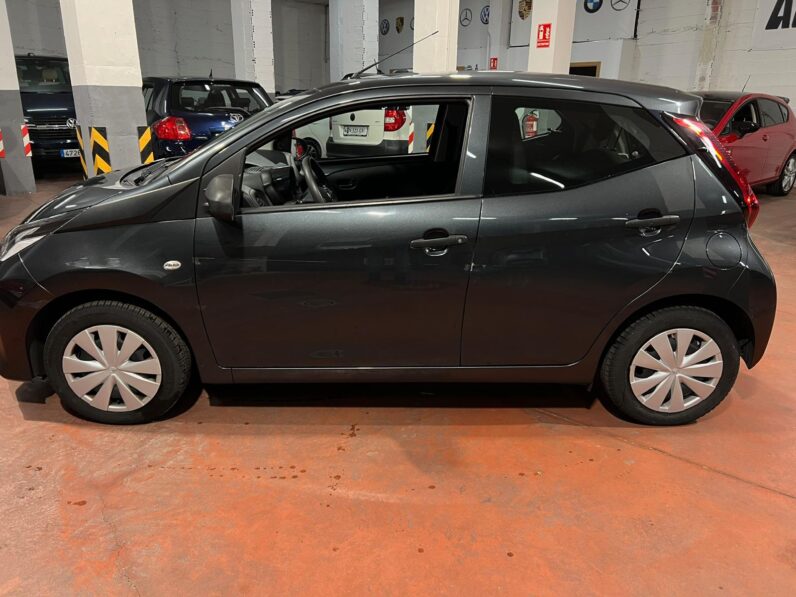 TOYOTA Aygo 1.0 70 xstyle