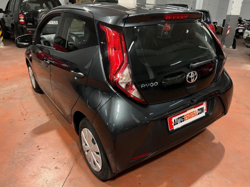 TOYOTA Aygo 1.0 70 xstyle