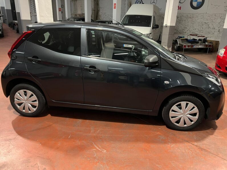 TOYOTA Aygo 1.0 70 xstyle