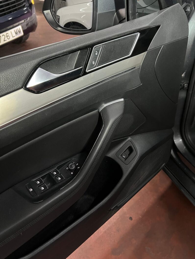 VOLKSWAGEN Passat Sport 2.0 TDI 110kW150CV BMT