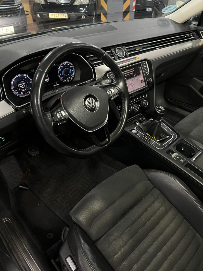 VOLKSWAGEN Passat Sport 2.0 TDI 110kW150CV BMT