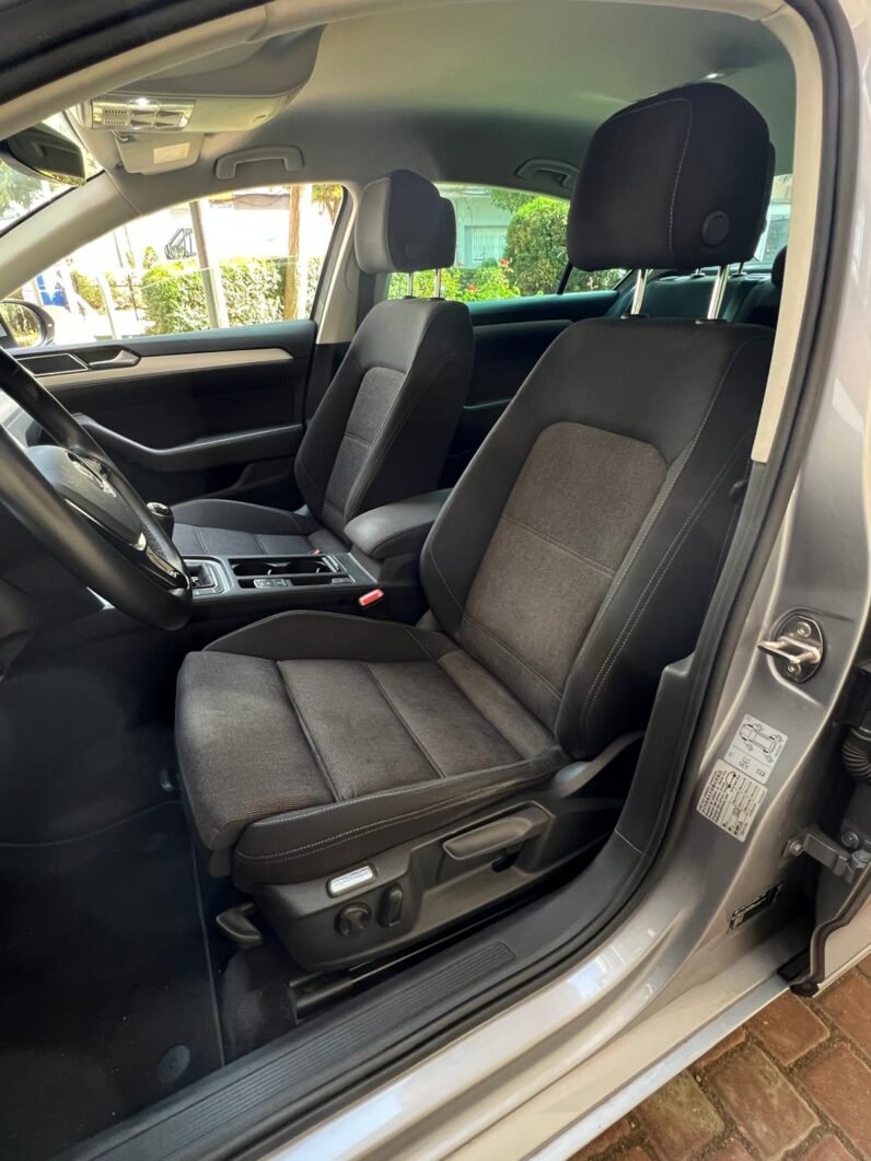VOLKSWAGEN Passat Advance 2.0 TDI 150CV