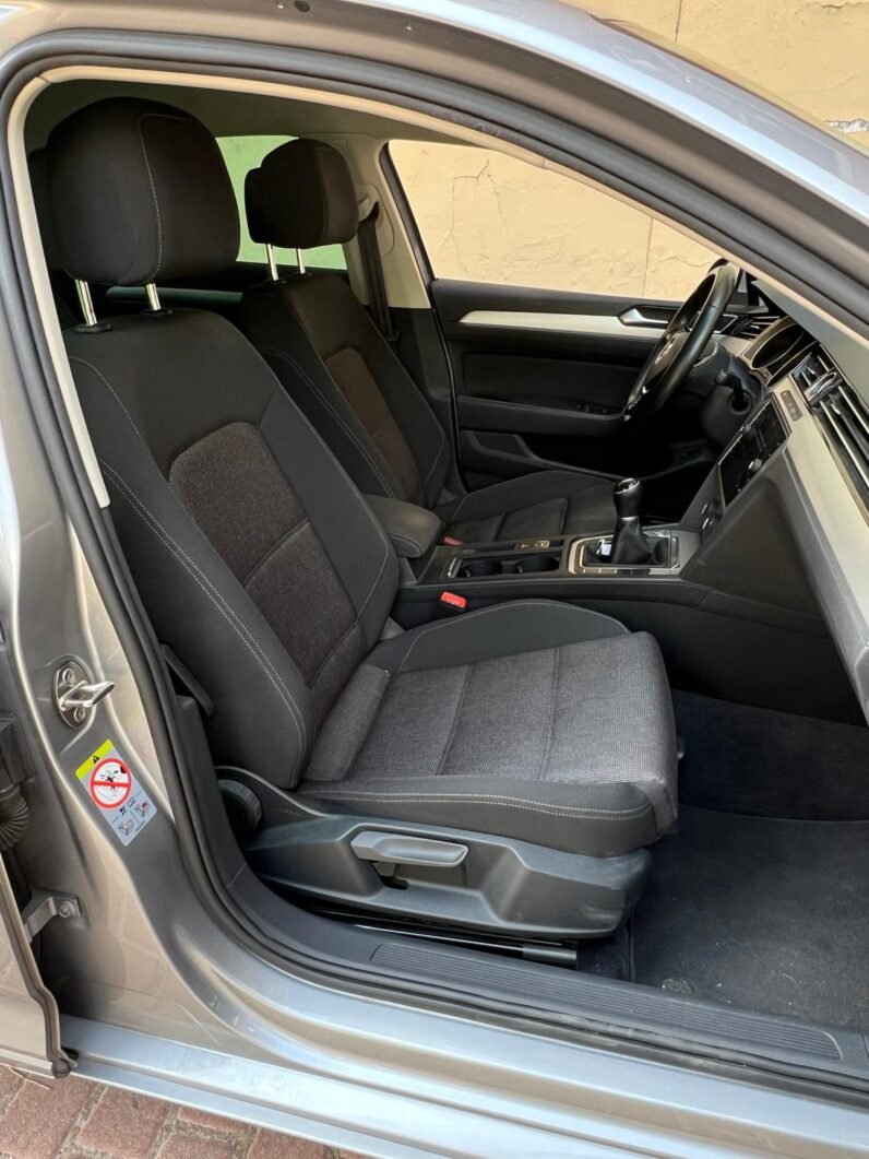 VOLKSWAGEN Passat Advance 2.0 TDI 150CV