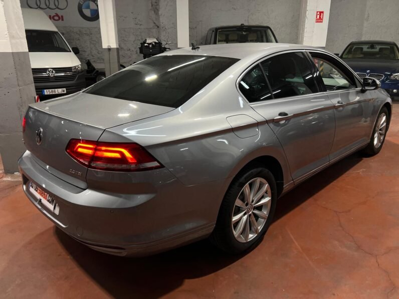 VOLKSWAGEN Passat Advance 2.0 TDI 150CV